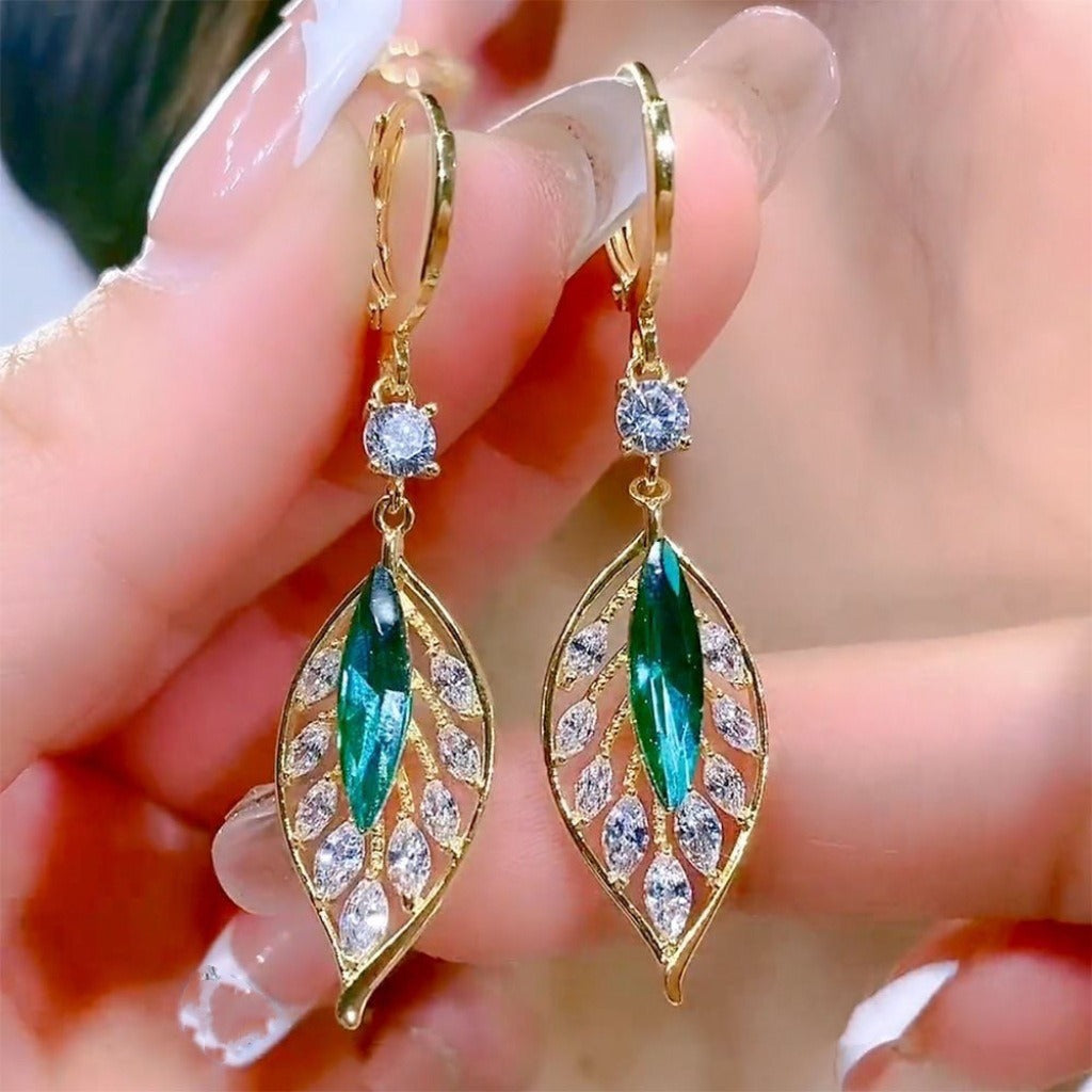 ARETES DE CRISTAL EN FORMA DE HOJA